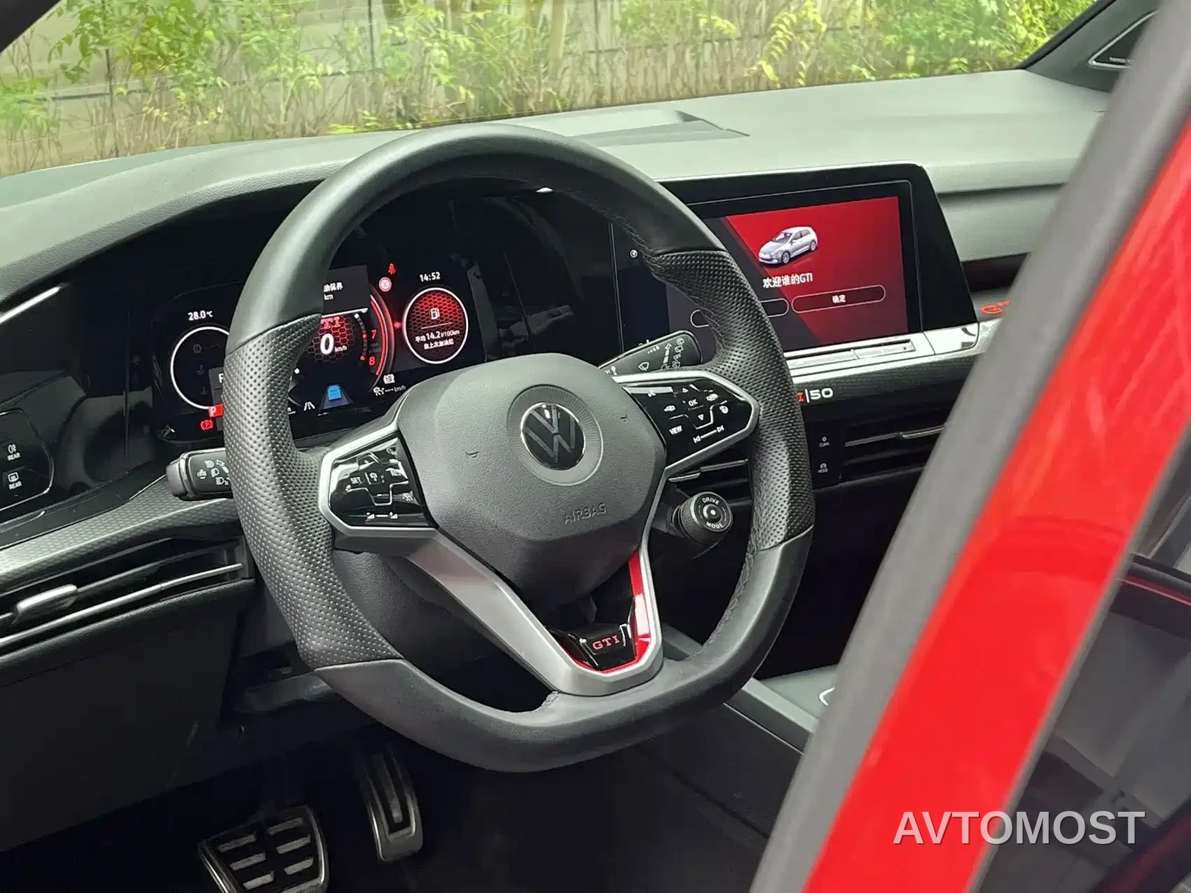 Volkswagen Golf GTI 2021 380TSI DSG GTI — фото 4