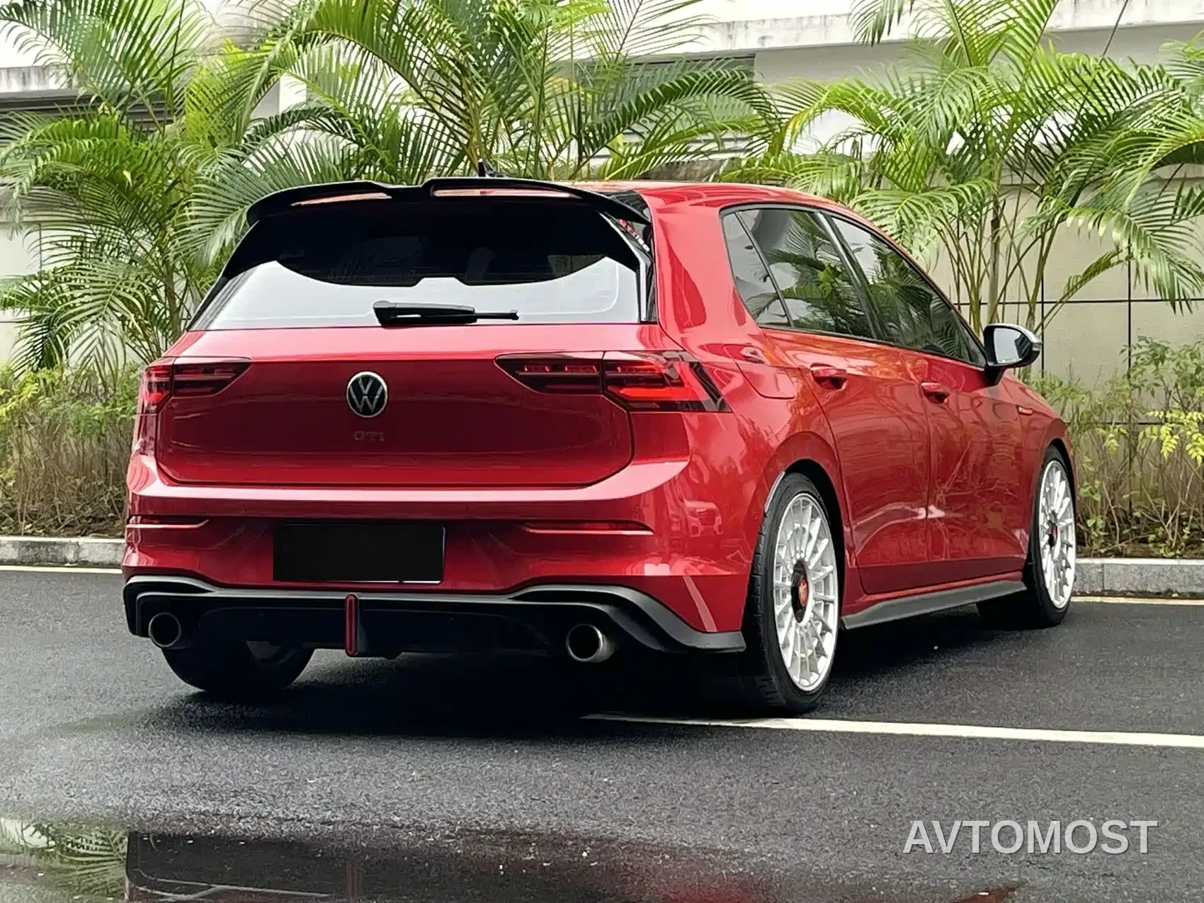Volkswagen Golf GTI 2021 380TSI DSG GTI — фото 16