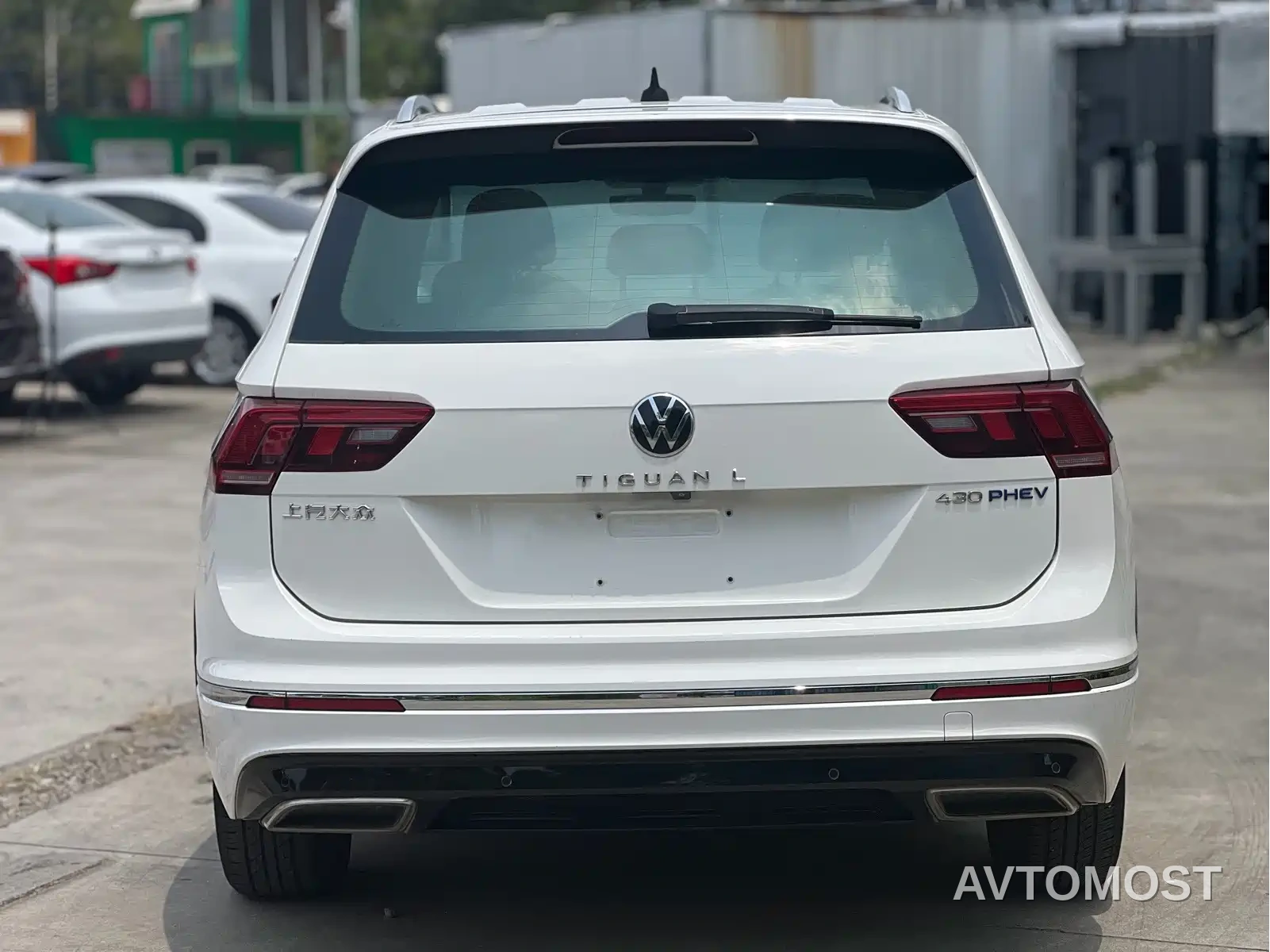 Volkswagen Tiguan L PHEV 2021 430PHEV Plug-in Hybrid Premium — фото 9