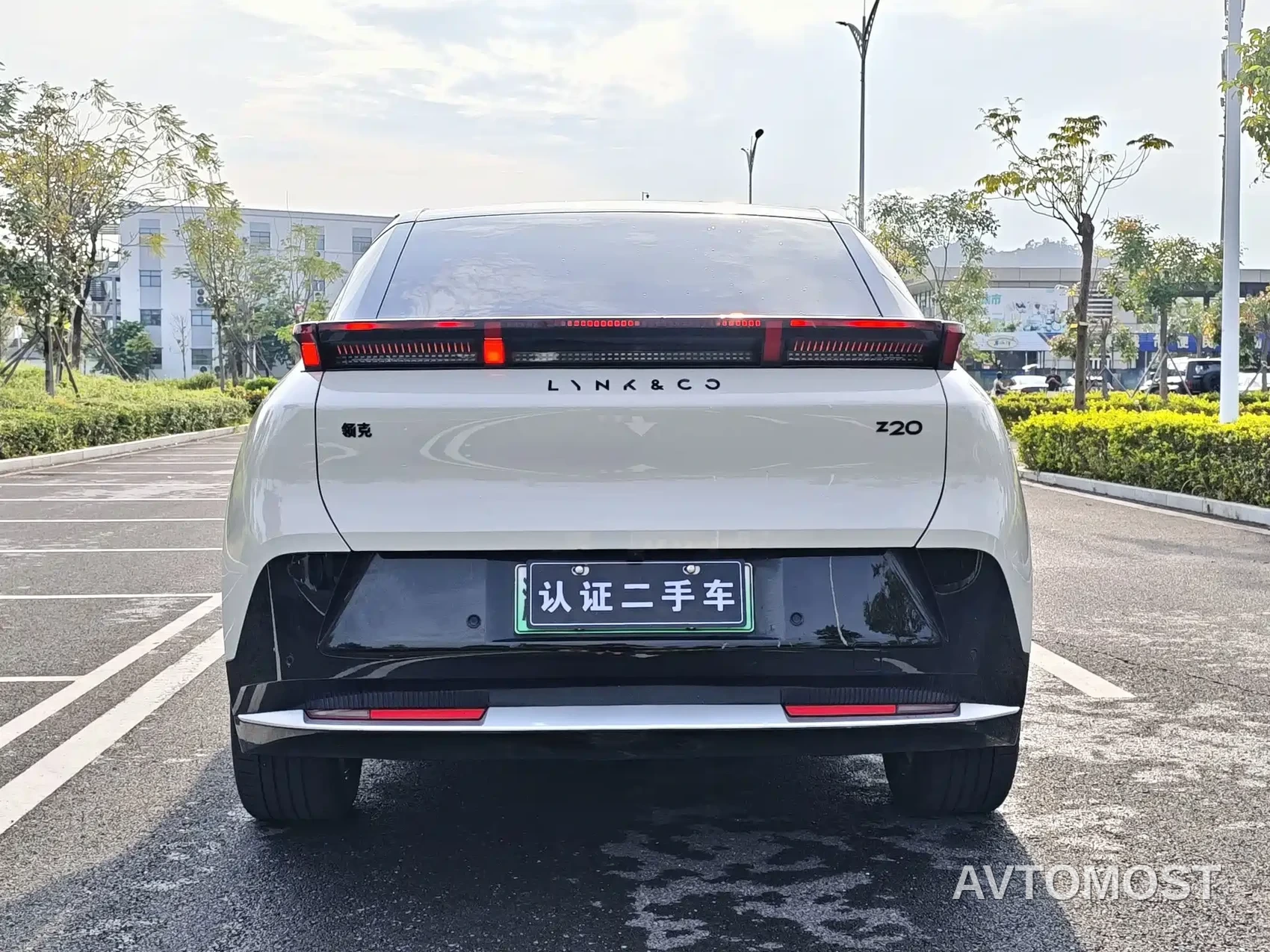 Lynk & Co Z20 2025 530km RWD Max — фото 4