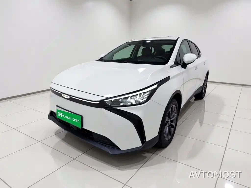 Geely Geometry M6 2022 450 New Intelligence Edition — фото 2