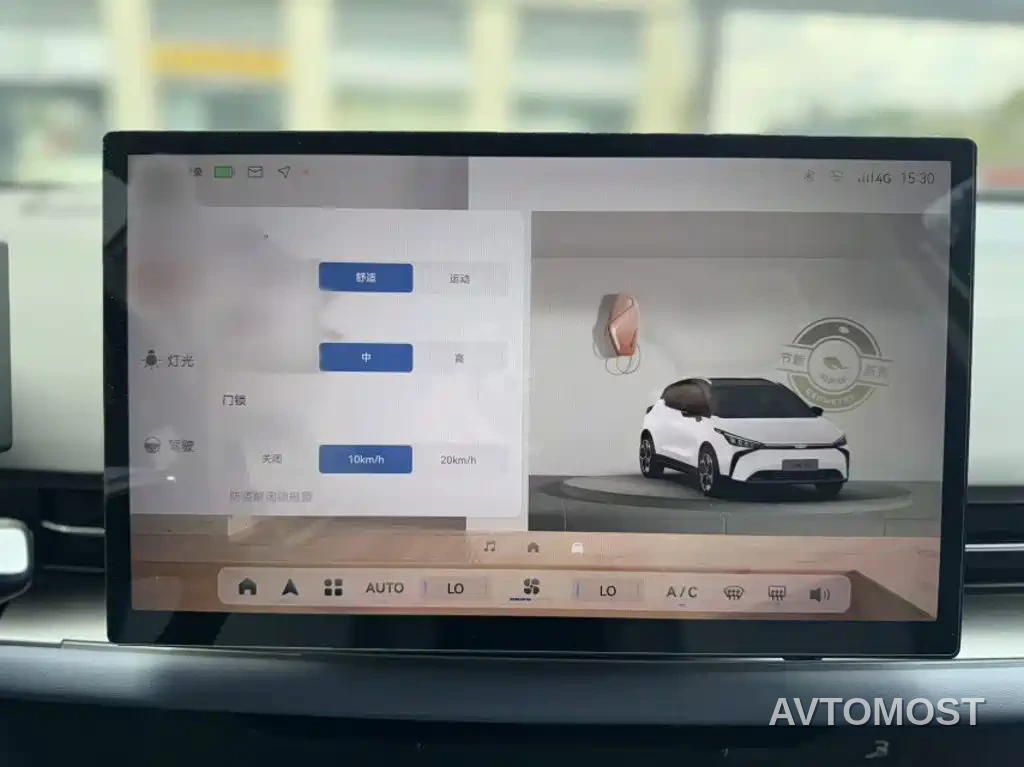 Geely Geometry M6 2022 450 New Intelligence Edition — фото 13