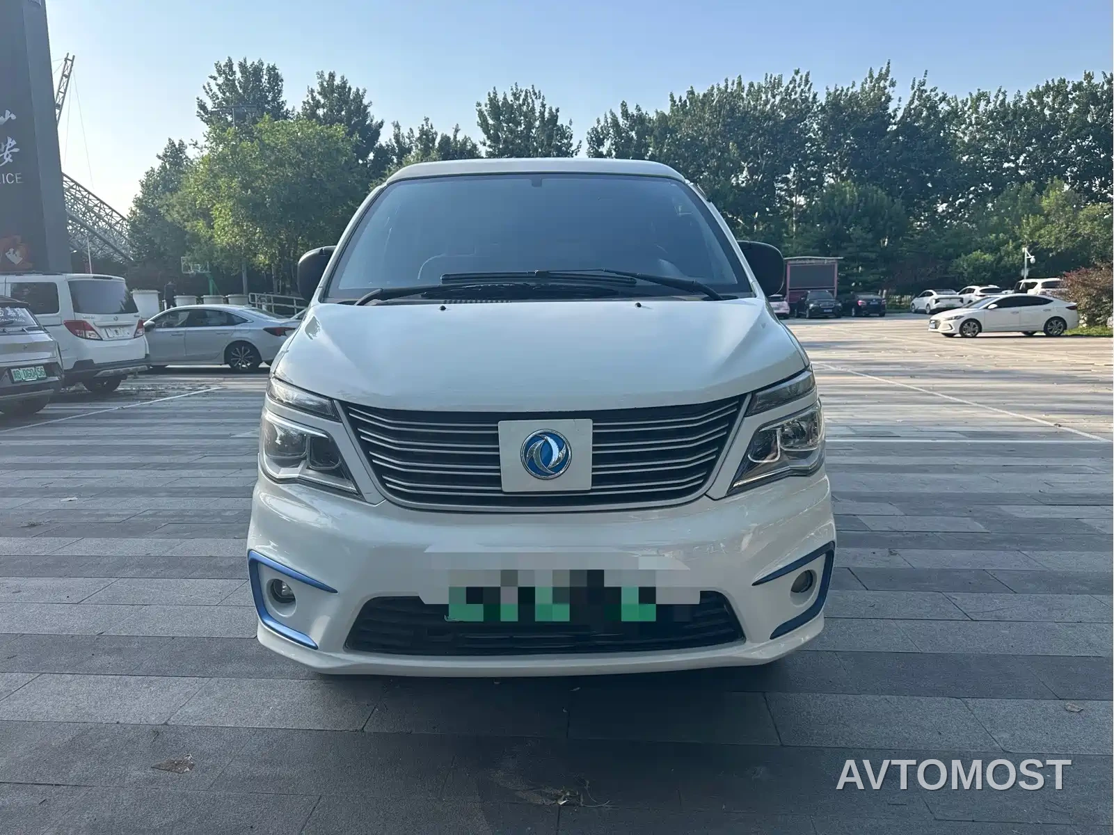 Dongfeng Fengxing Lingzhi New Energy 2021 Passenger Version Comfort 9-Seater — фото 2