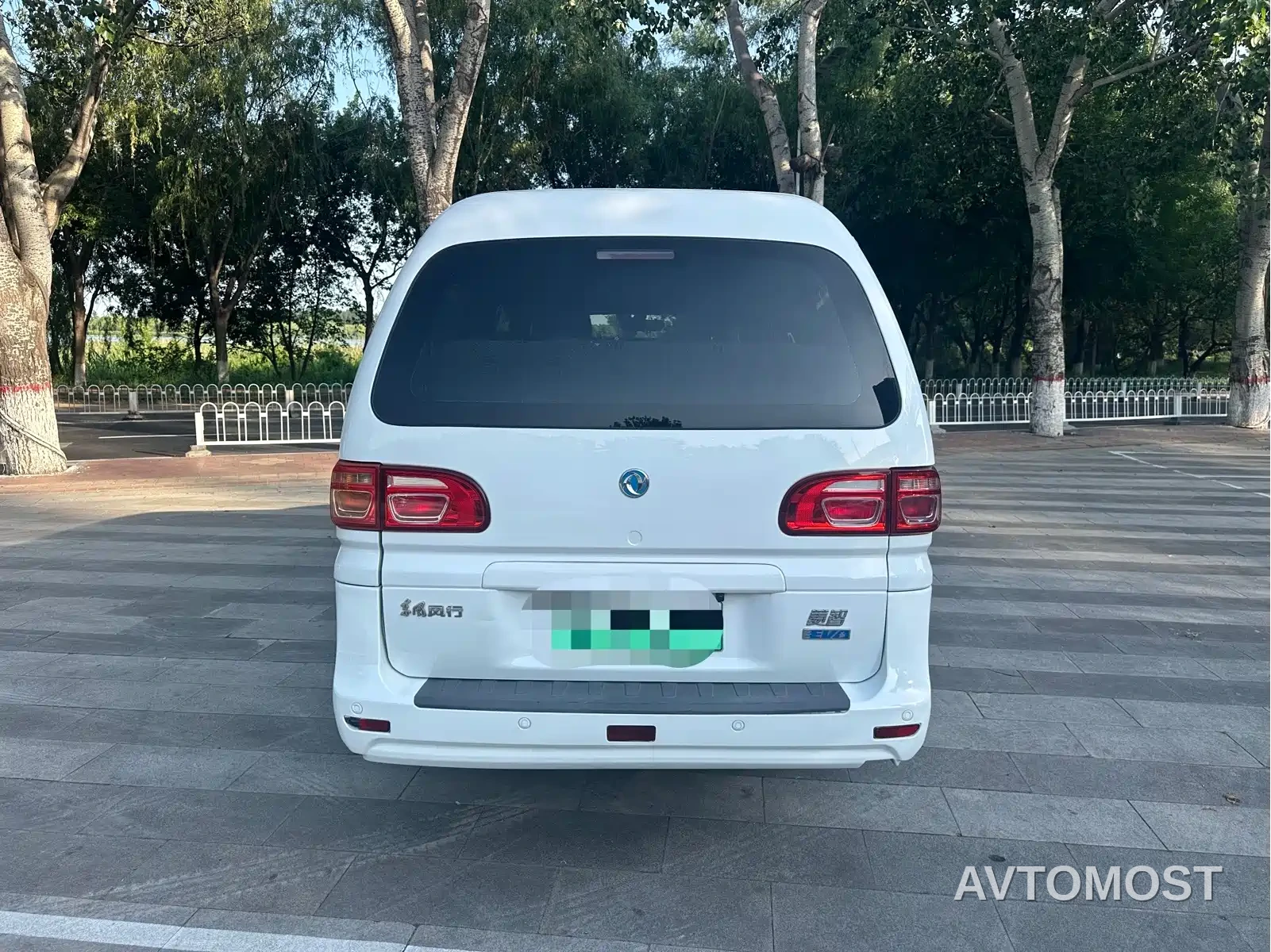 Dongfeng Fengxing Lingzhi New Energy 2021 Passenger Version Comfort 9-Seater — фото 5