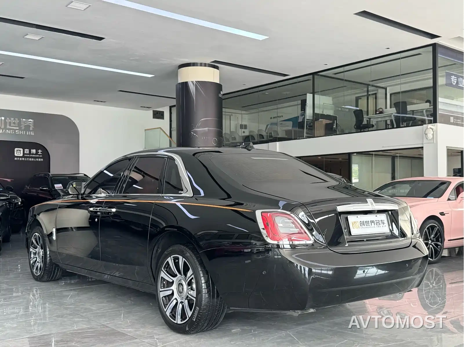 Rolls-Royce Ghost 2024 6.7T Standard Wheelbase — фото 3