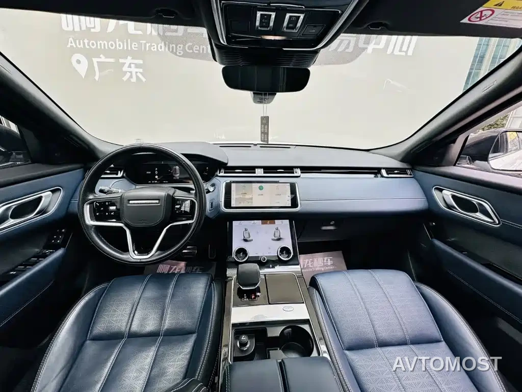 Land Rover Range Rover Velar 2023 250PS Gloss Black Collector's Edition — фото 4