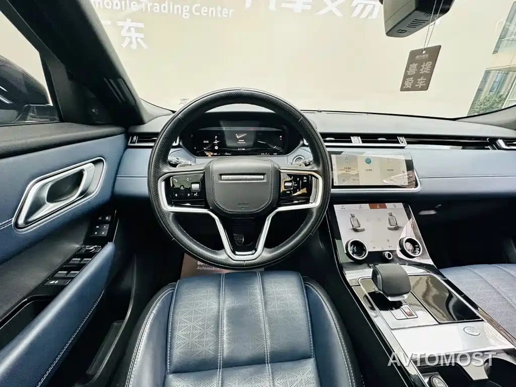 Land Rover Range Rover Velar 2023 250PS Gloss Black Collector's Edition — фото 11