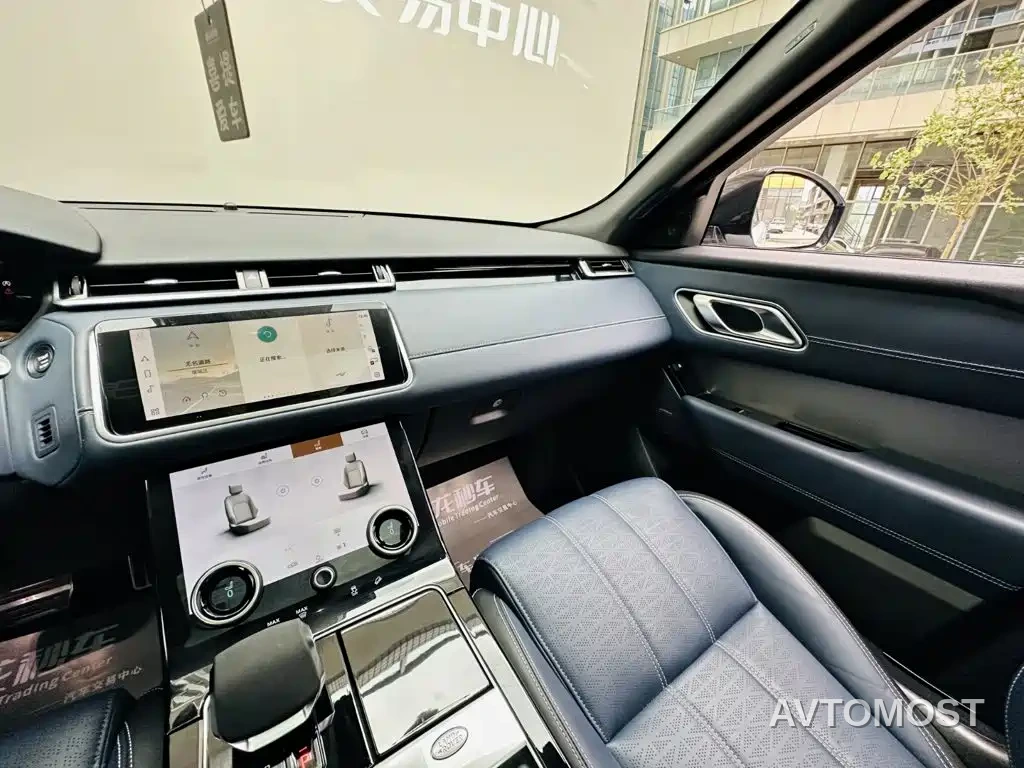 Land Rover Range Rover Velar 2023 250PS Gloss Black Collector's Edition — фото 12
