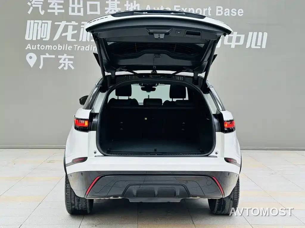 Land Rover Range Rover Velar 2023 250PS Gloss Black Collector's Edition — фото 14