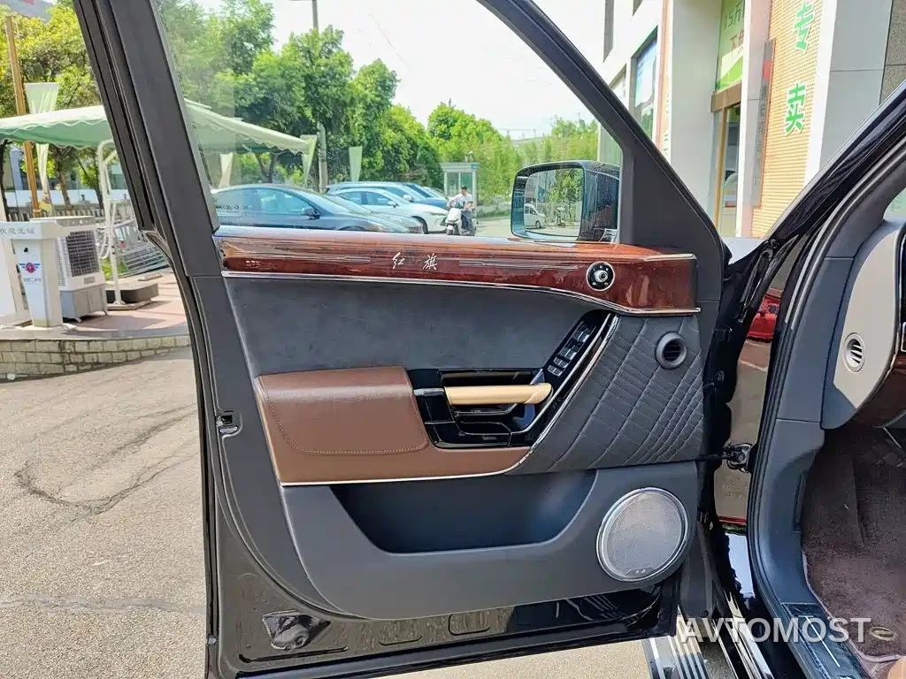 Hongqi Guoyao 2022 4.0T Premium Flagship 4-Seater — фото 6