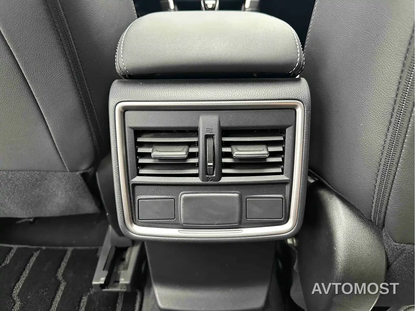 Subaru Forester 2022 2.0i AWD Luxury Edition — фото 9
