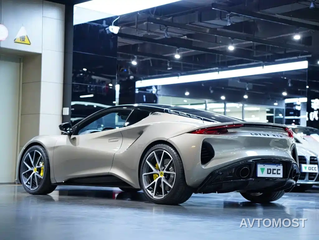 Lotus Cars EMIRA 2022 3.5T V6 Manual First Edition — фото 5