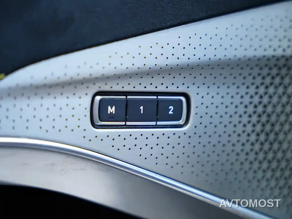 Lotus Cars EMIRA 2022 3.5T V6 Manual First Edition — фото 18