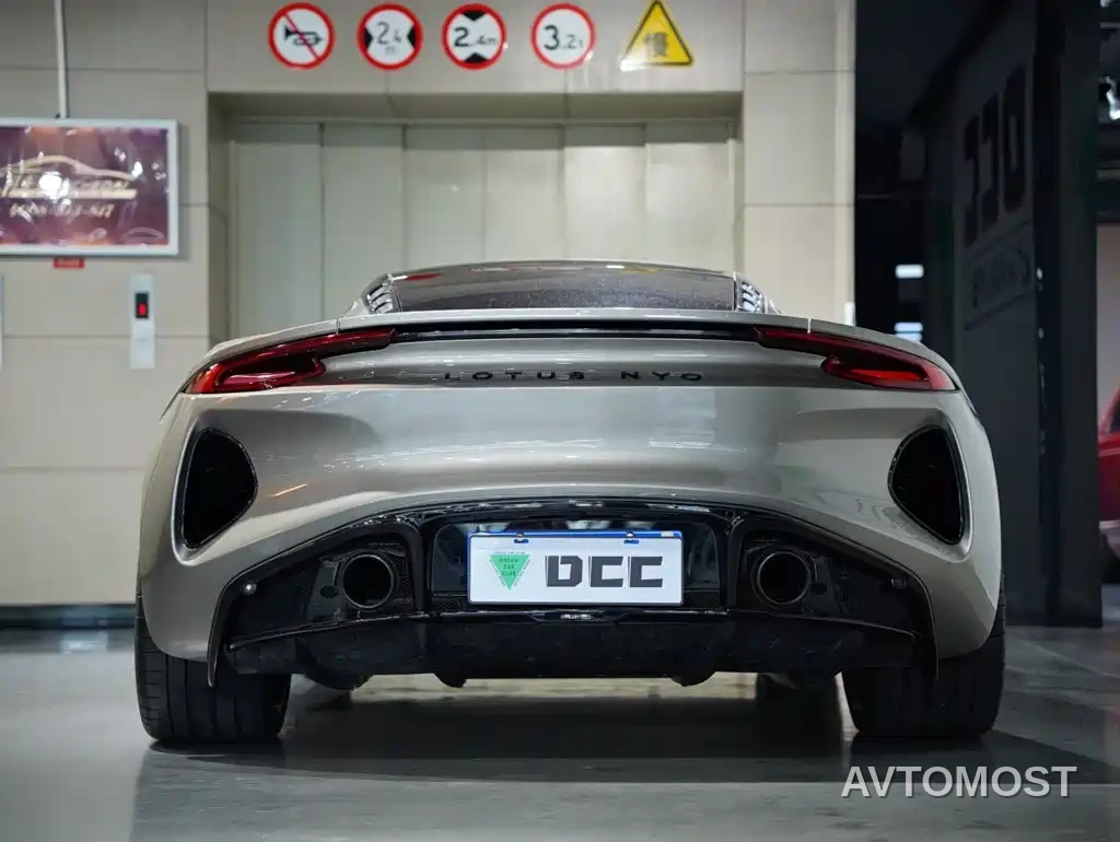 Lotus Cars EMIRA 2022 3.5T V6 Manual First Edition — фото 41