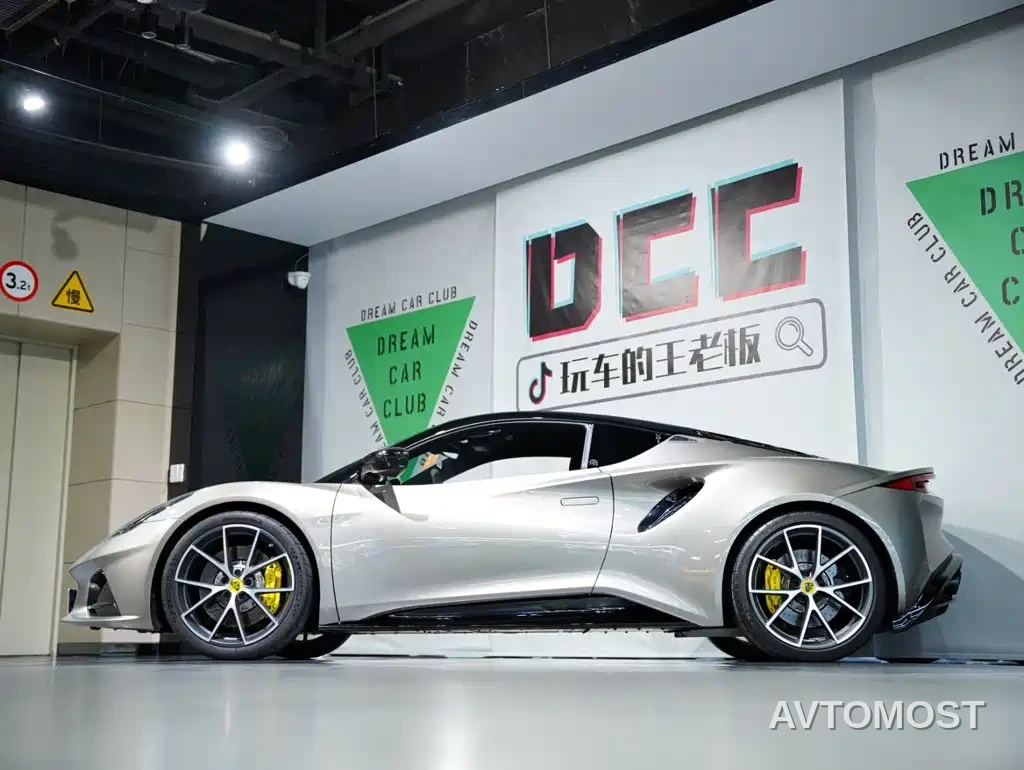 Lotus Cars EMIRA 2022 3.5T V6 Manual First Edition — фото 52