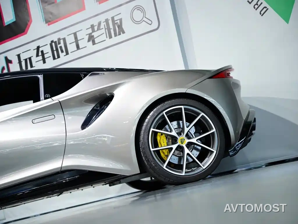 Lotus Cars EMIRA 2022 3.5T V6 Manual First Edition — фото 53