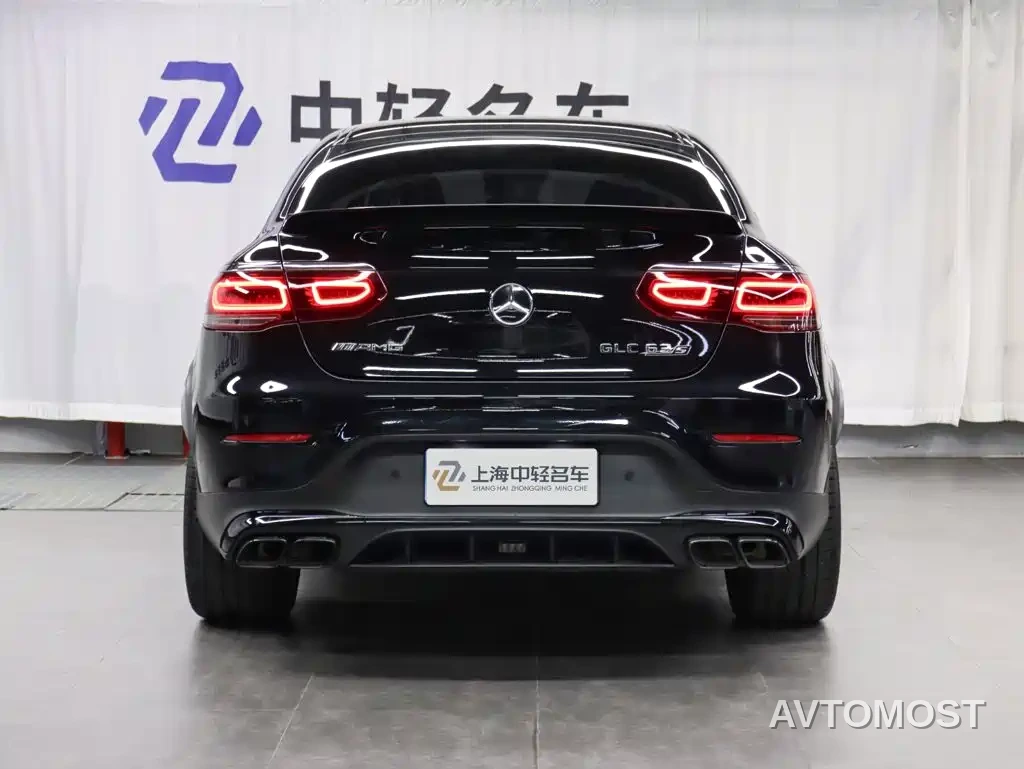 Mercedes-Benz GLC Coupe AMG 2020 AMG GLC 63 S 4MATIC+ Coupe SUV — фото 4