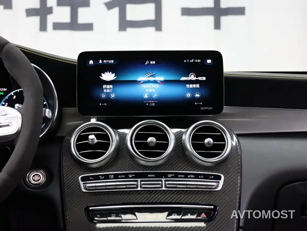 Mercedes-Benz GLC Coupe AMG 2020 AMG GLC 63 S 4MATIC+ Coupe SUV — фото 16