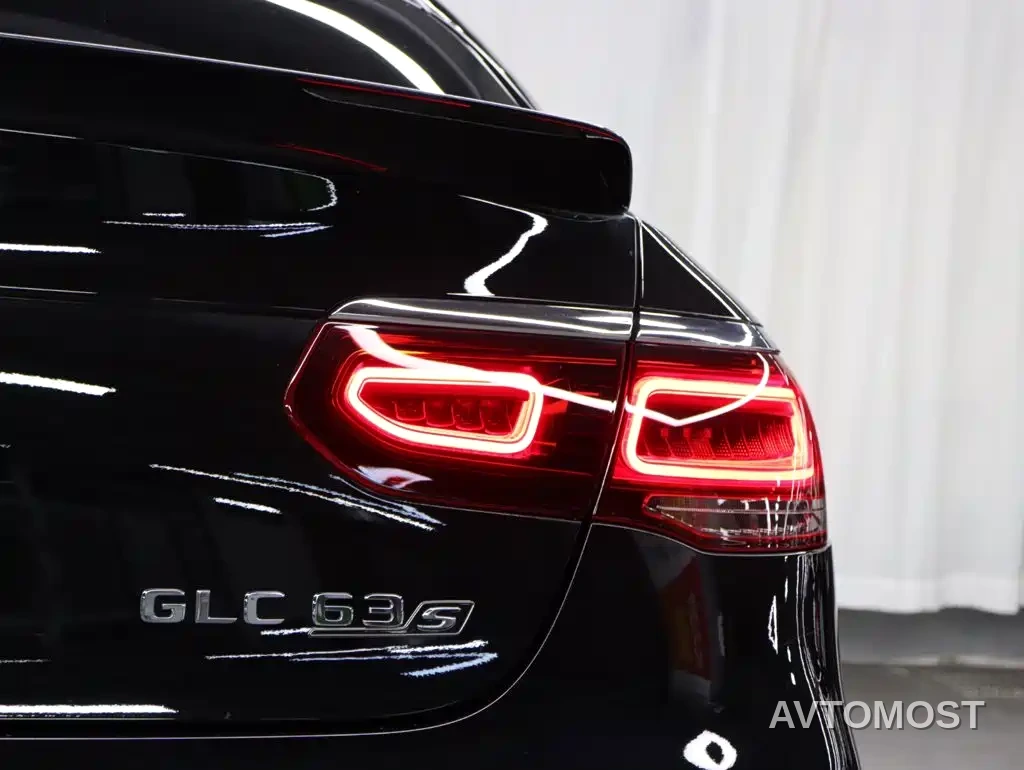 Mercedes-Benz GLC Coupe AMG 2020 AMG GLC 63 S 4MATIC+ Coupe SUV — фото 35