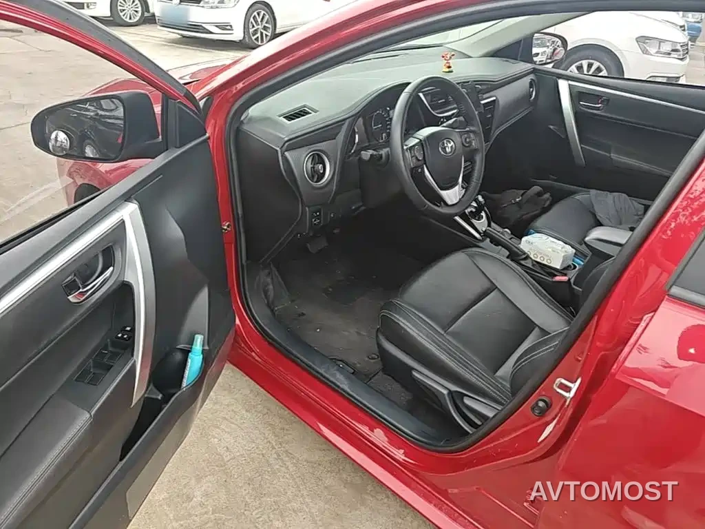Toyota Levin Twin Engine E+ 2019 1.8PH V E-CVT Luxury Edition — фото 12