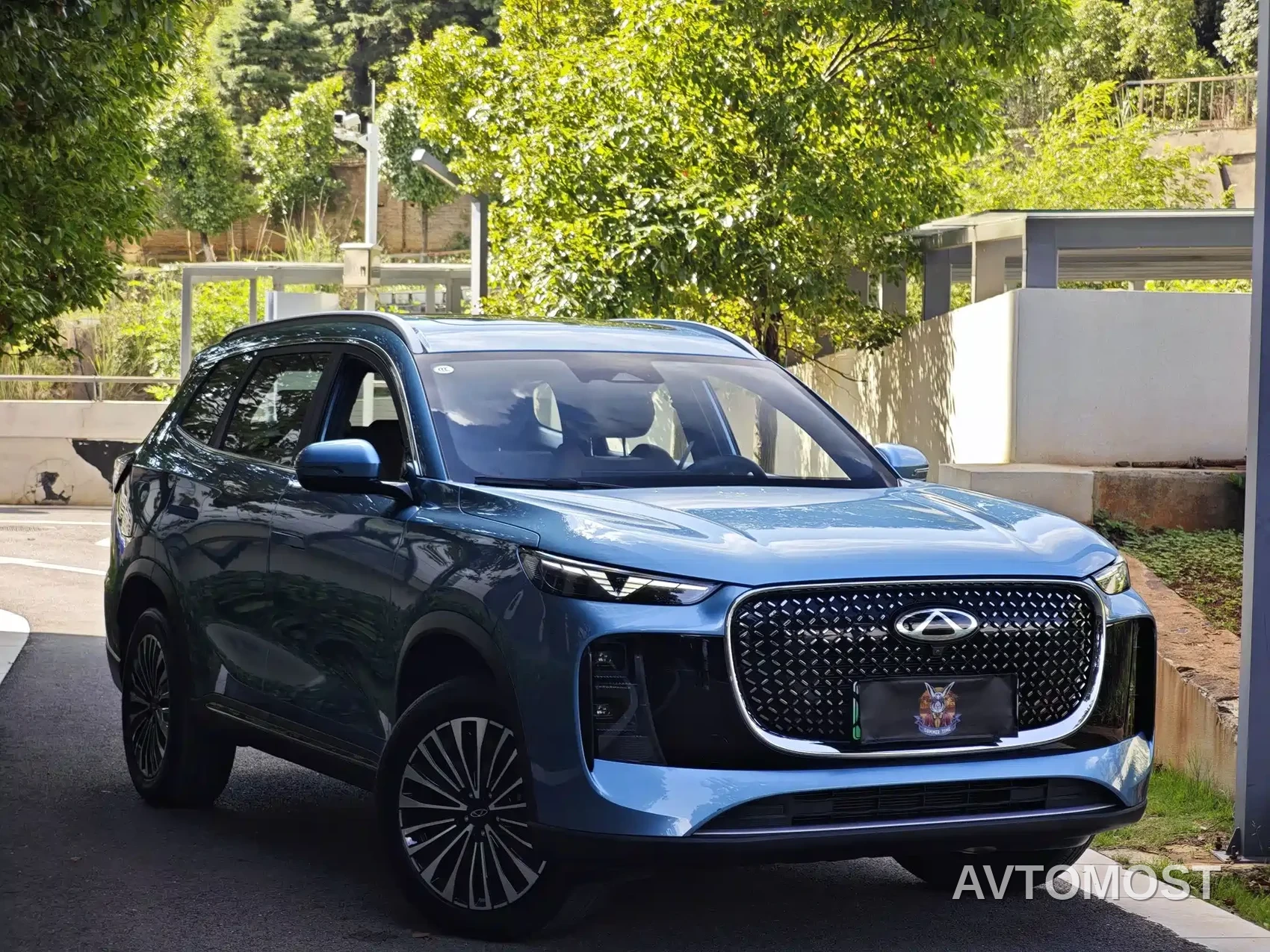 Chery Tiggo 8 PLUS C-DM 2025 1.5T 116km Premium 5-Seater — фото 3