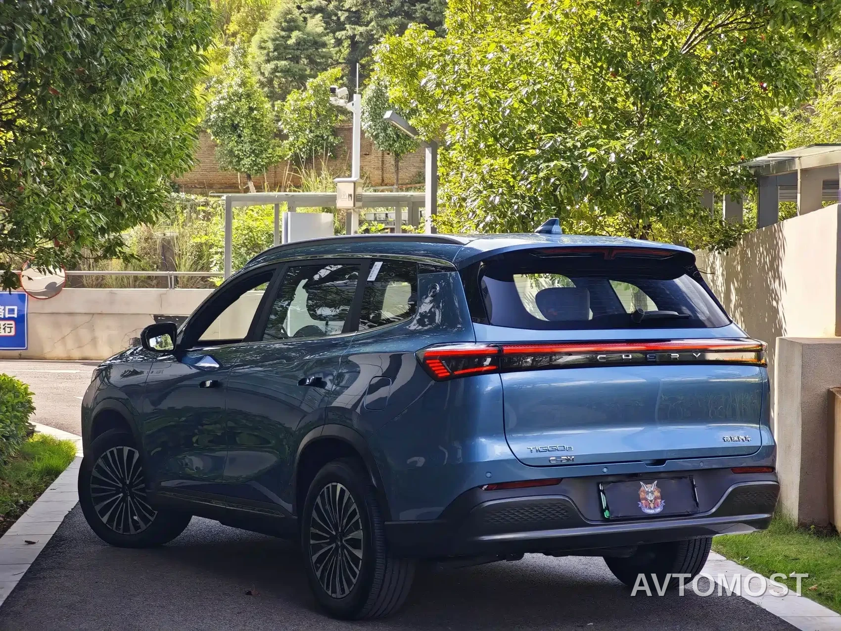 Chery Tiggo 8 PLUS C-DM 2025 1.5T 116km Premium 5-Seater — фото 6
