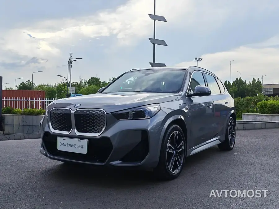 BMW iX1 2023 xDrive30L M Sport Package