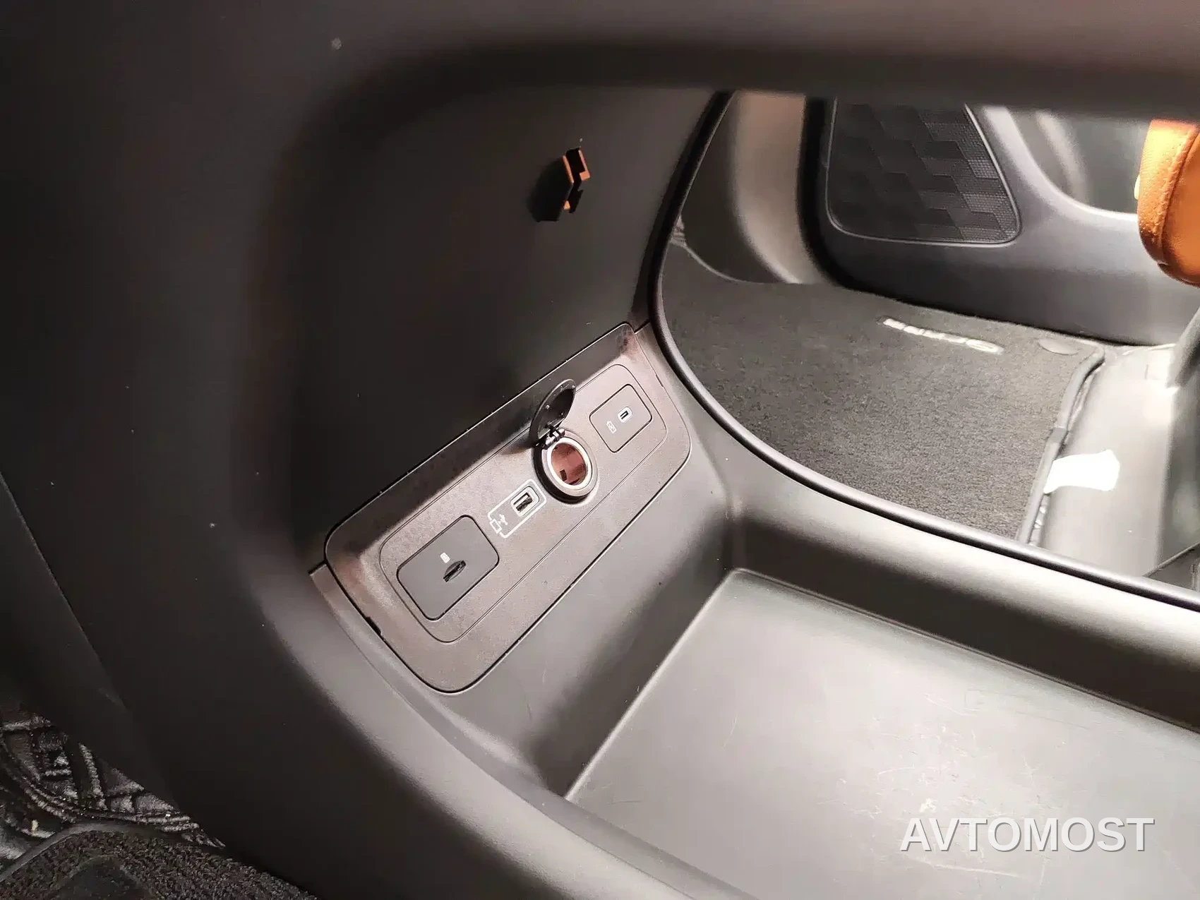 GAC Trumpchi Xiangwang M8 2025 Model QianKun Series Ultra First Class — фото 34