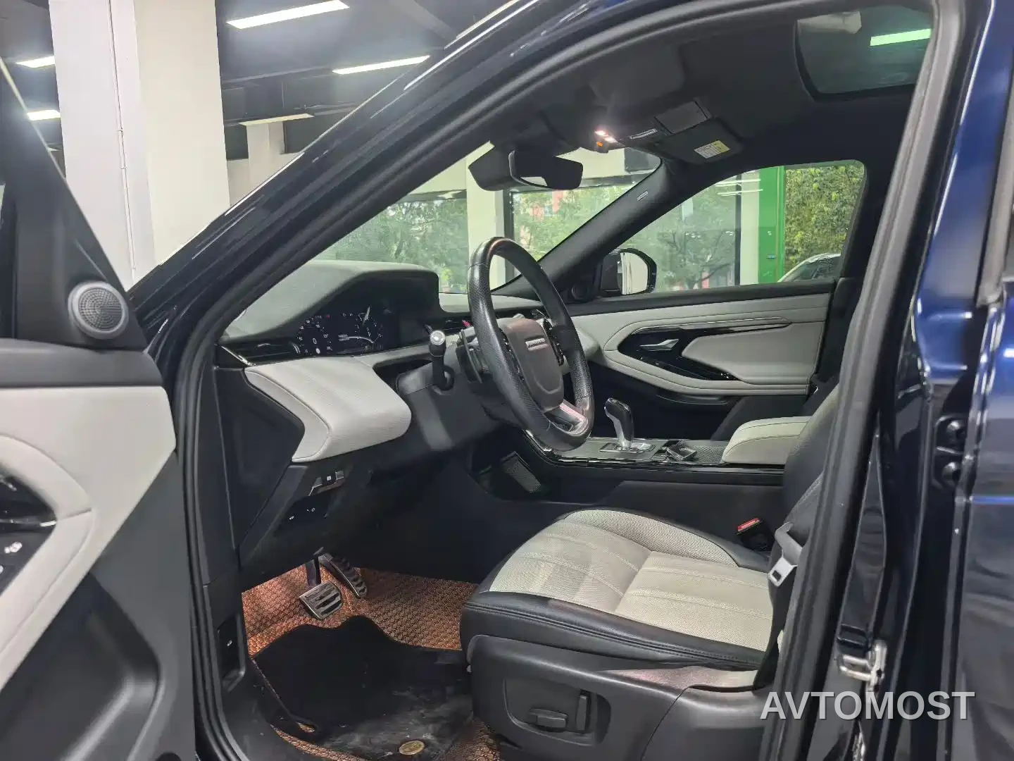 Land Rover Range Rover Evoque 2020 249PS R-DYNAMIC S Sport Edition — фото 7