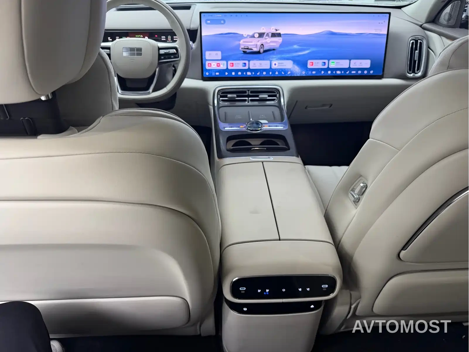 Geely Galaxy M9 2025 Base Model — фото 8