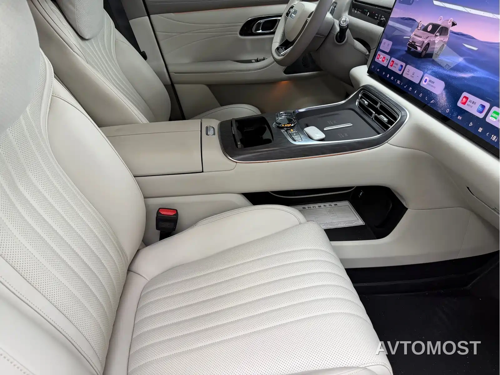 Geely Galaxy M9 2025 Base Model — фото 12