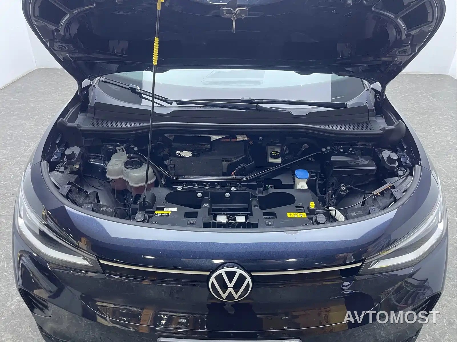 Volkswagen ID.4 CROZZ 2022 Standard Range PURE Edition — фото 17