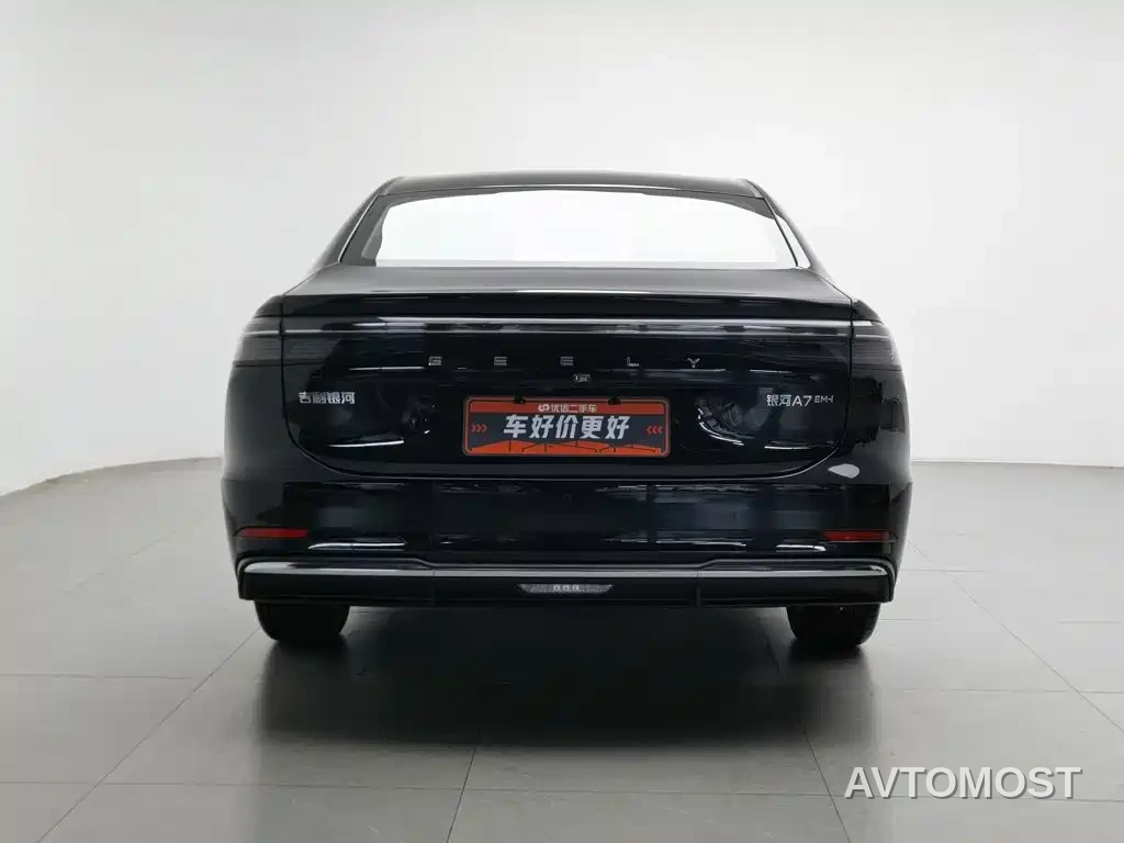 Geely Galaxy A7 2025 EM-i 70km Luxury Edition — фото 3