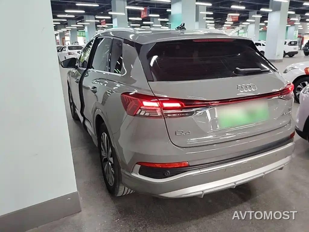 Audi Q4 e-tron 2022 40 e-tron Pioneer Edition — фото 3