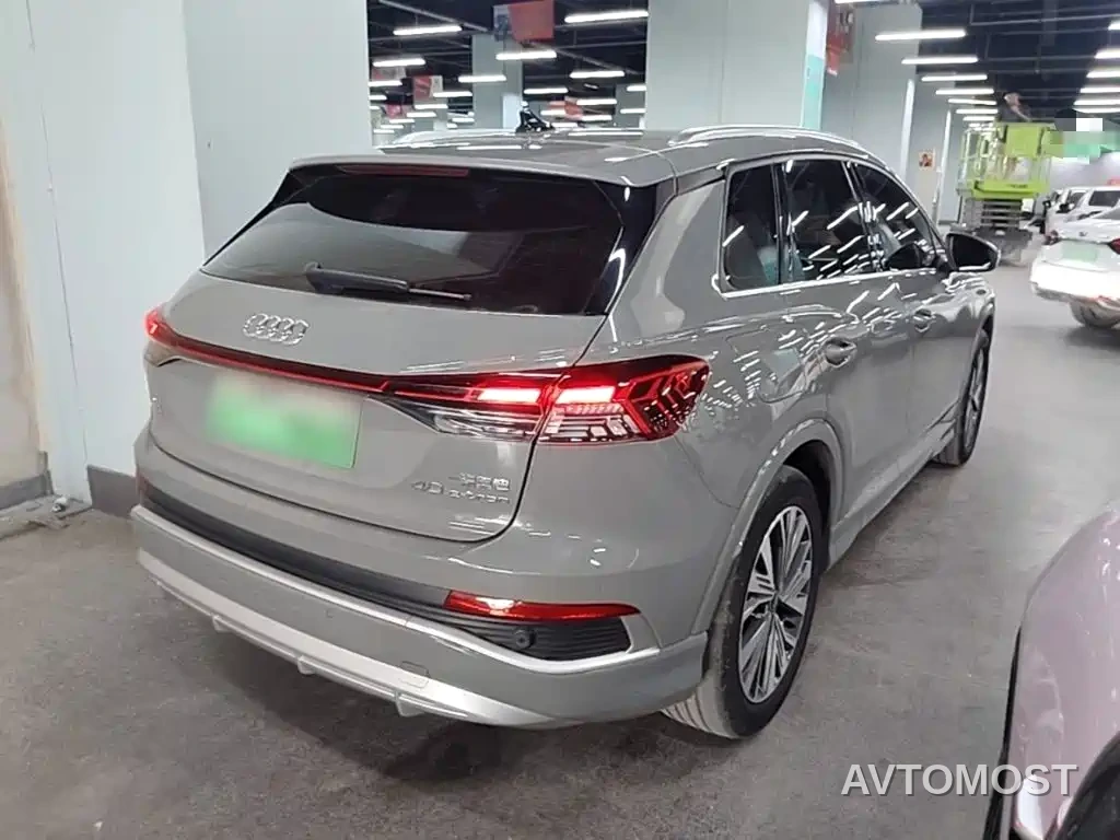 Audi Q4 e-tron 2022 40 e-tron Pioneer Edition — фото 5