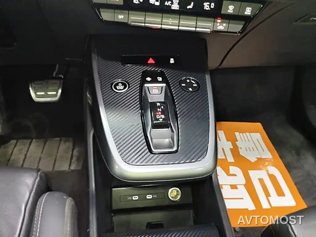 Audi Q4 e-tron 2022 40 e-tron Pioneer Edition — фото 9