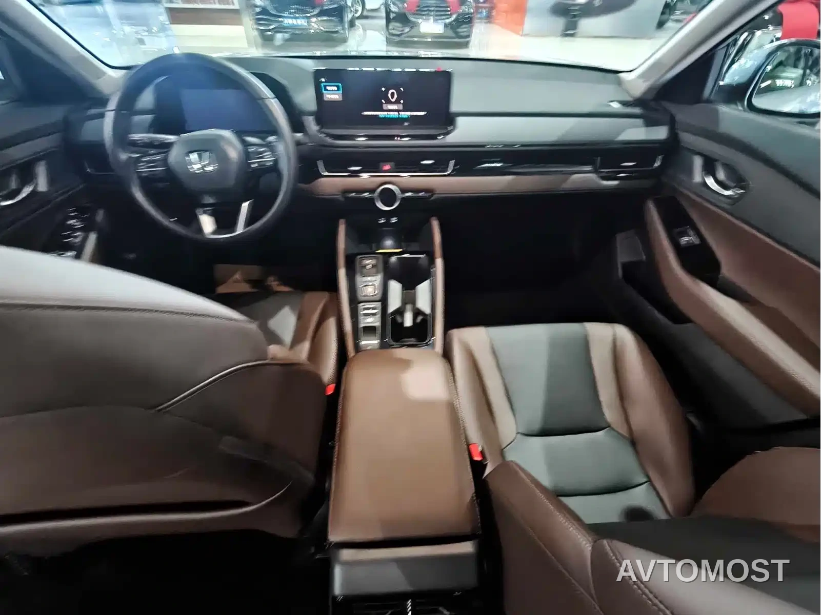 Honda Inspire Hybrid 2023 e:PHEV Premium Edition — фото 17