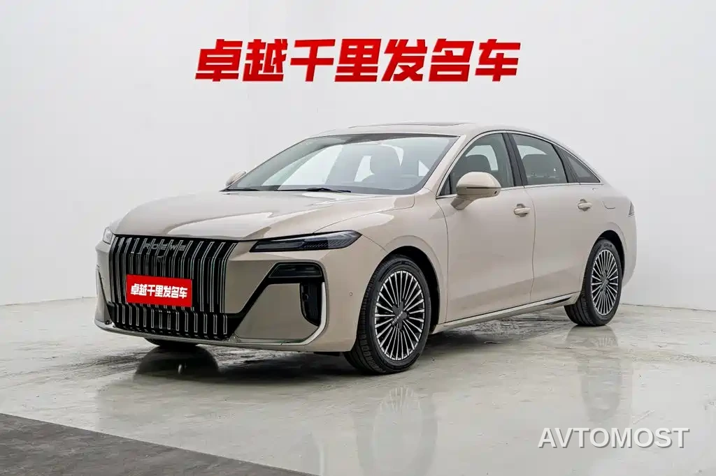 Roewe M7 DMH 2025 Base — фото 1