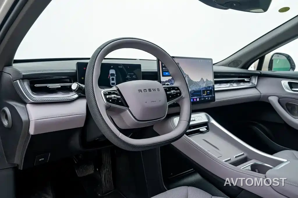 Roewe M7 DMH 2025 Base — фото 10