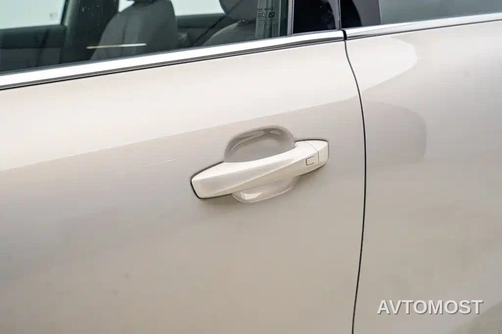 Roewe M7 DMH 2025 Base — фото 21