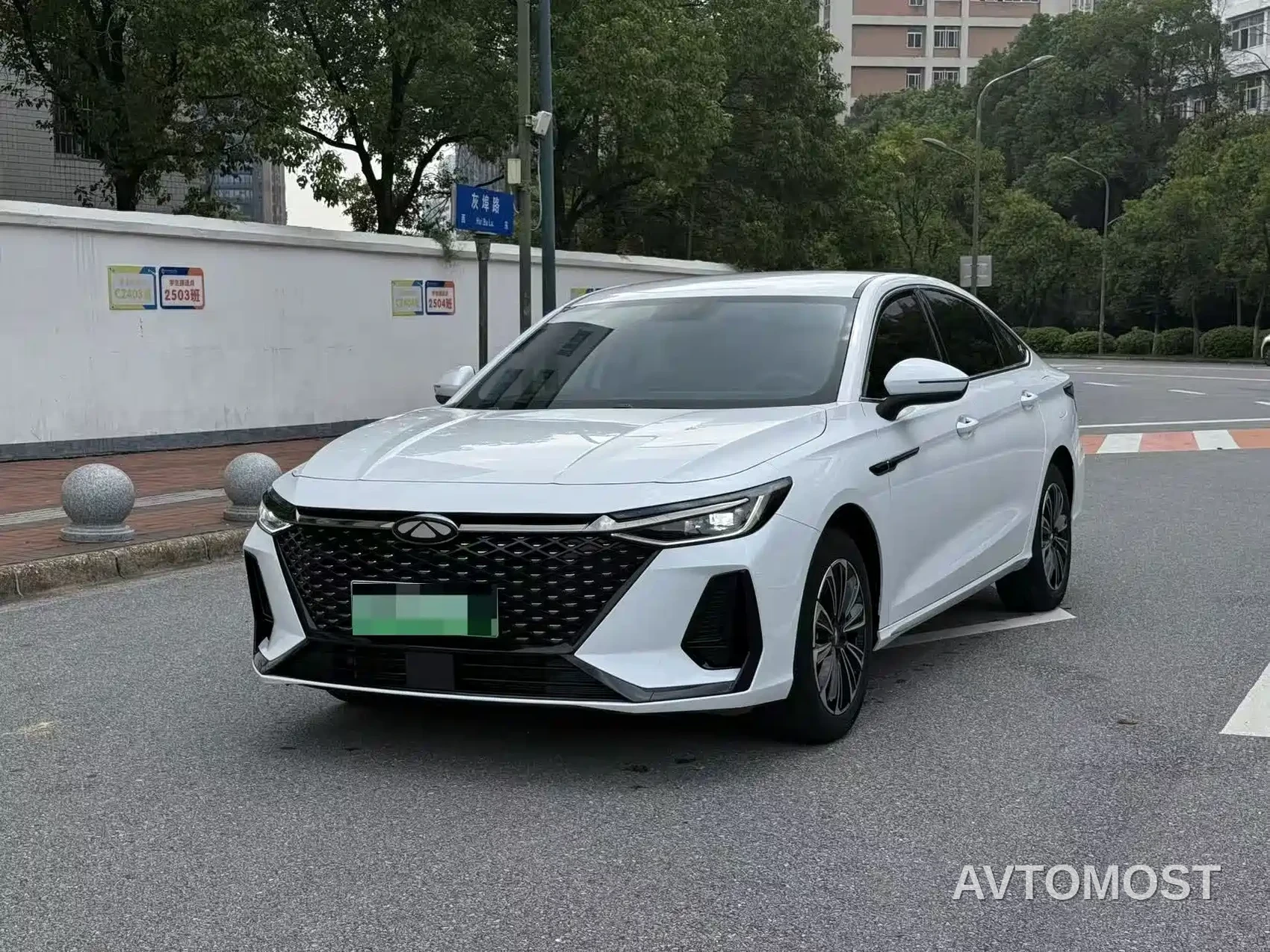 Chery Fengyun A8 2025 145km Standard — фото 1