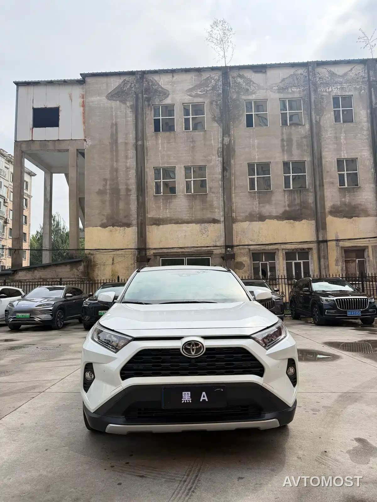 Toyota RAV4 Rongfang 2023 2.0L CVT 2WD Fashion Edition — фото 2
