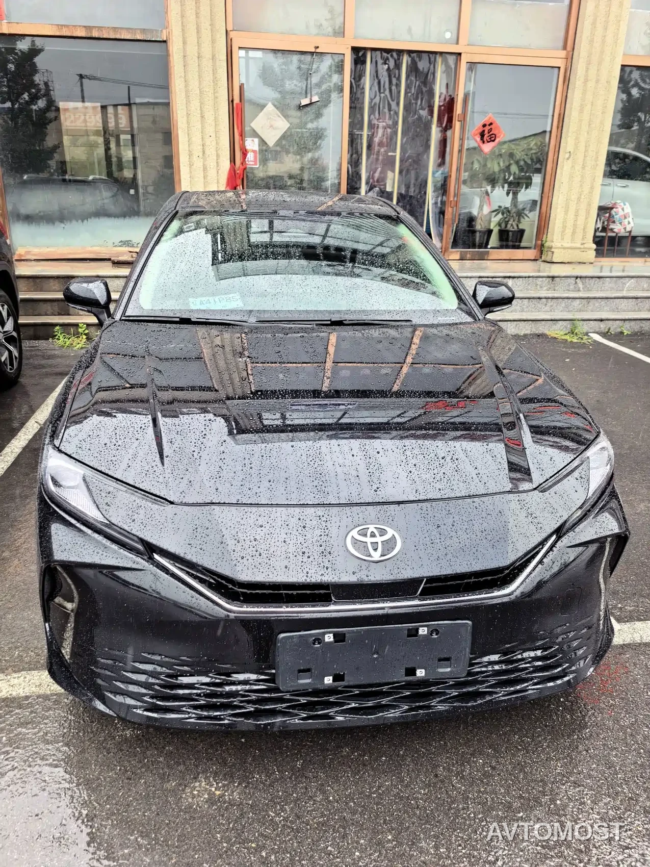 Toyota Camry 2024 Hybrid 2.0HGVP Luxury Edition — фото 2