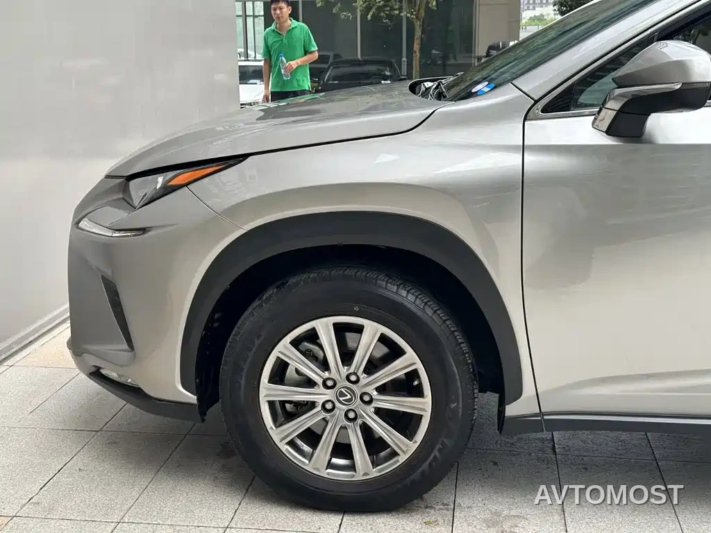 Lexus NX 2020 300h FWD F Sport China VI — фото 5
