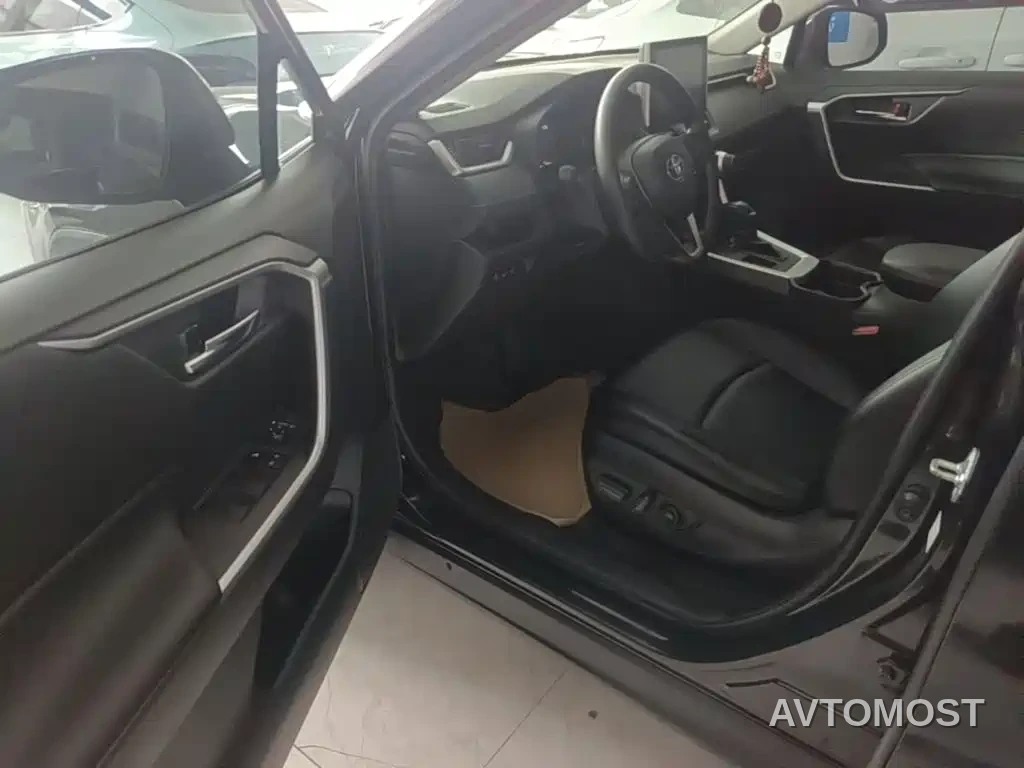 Toyota RAV4 Rongfang 2022 2.0L CVT 2WD Trend Edition — фото 15