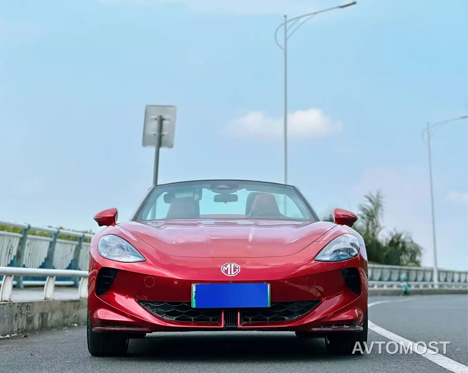 MG Cyberster 2024 580km Transcendent Edition — фото 3