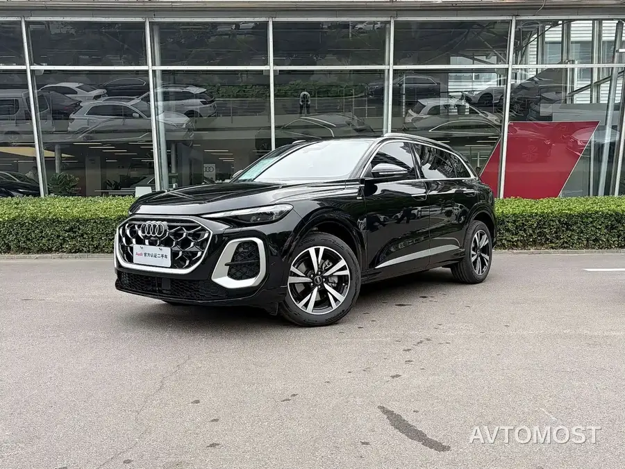 Audi Q5L 2026 Model Base Version