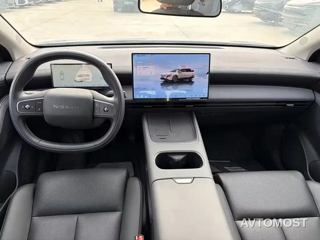 Nissan N6 2025 Mid Configuration — фото 8