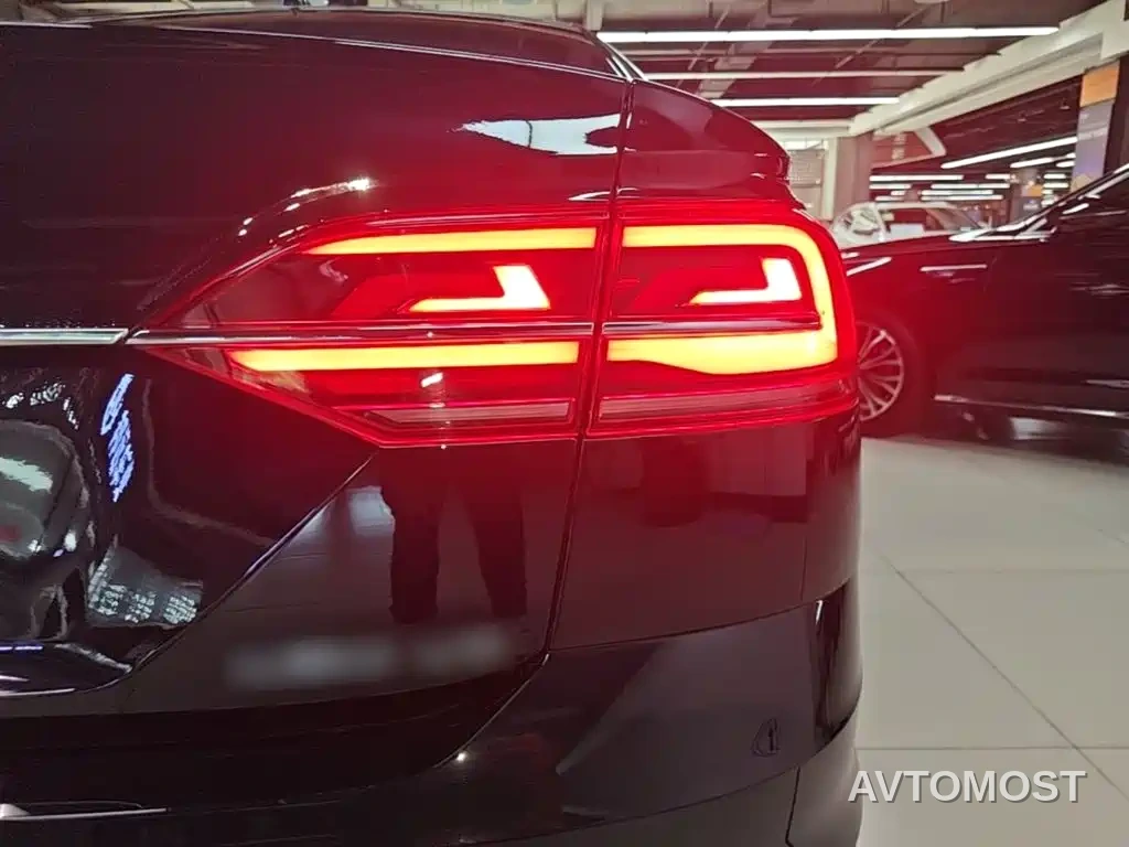 Volkswagen Phideon 2021 380TSI Premium Edition — фото 5