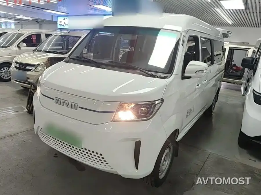 SRM Xinyuan Good Luck 2025 Voyage Edition BYD 42.3kWh 305km 6-seater